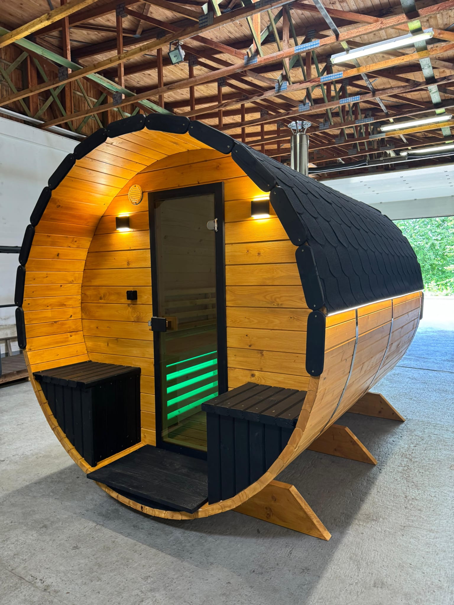 Drewniana sauna beczkowa